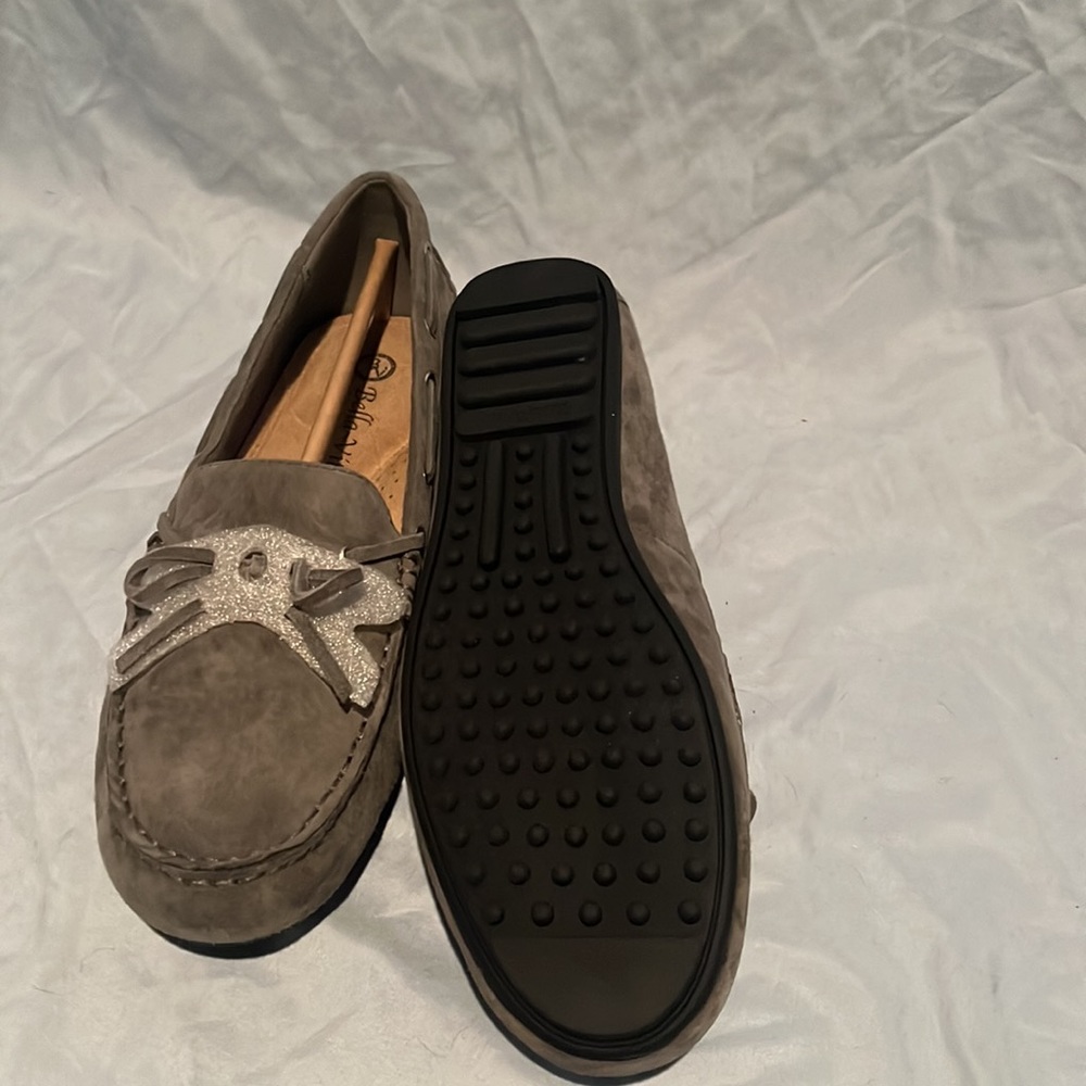 Bella Vita Scout Moccasin Flat - Picture 3 of 4